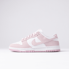 Nike Dunk Low Pink Corduroy (Talla de mujer)