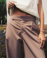 Pantalón Brown Pleated