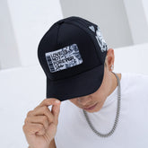 Gorra Love Is Not Forever