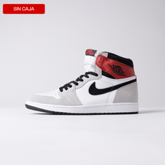 Air Jordan 1 Retro High OG Light Smoke Grey