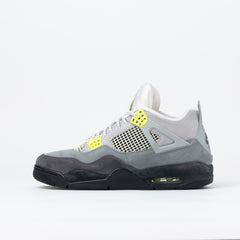 Air Jordan 4 Retro SE 95 Neon