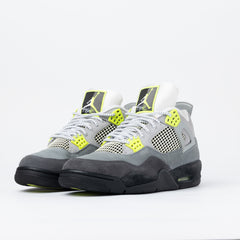 Air Jordan 4 Retro SE 95 Neon