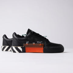 Off-White Vulcanized Low Leather Black/White