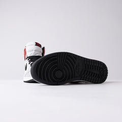 Air Jordan 1 Retro High OG Light Smoke Grey