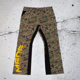 Pantalón Flare Camo Gfe
