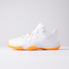 Air Jordan 11 Retro Low 'Bright Citrus' (Talla de mujer)