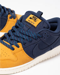 Nike SB Dunk Low Pro 'Midnight Navy/Desert Ochre' (30th Anniversary/90s Backpack)
