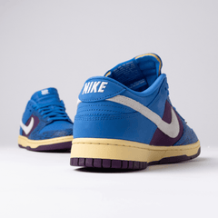 Nike Dunk Low Undefeated 5 On It Dunk vs. AF1