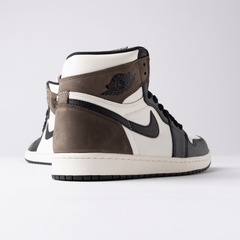 Air Jordan 1 Retro High Dark Mocha