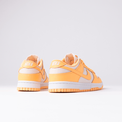 Nike Dunk Low Peach Cream (Talla de mujer)