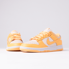 Nike Dunk Low Peach Cream (Talla de mujer)