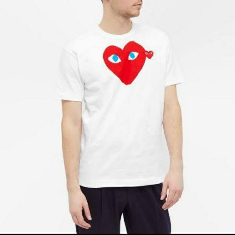 CDG Tee Blue Eyes Red Heart