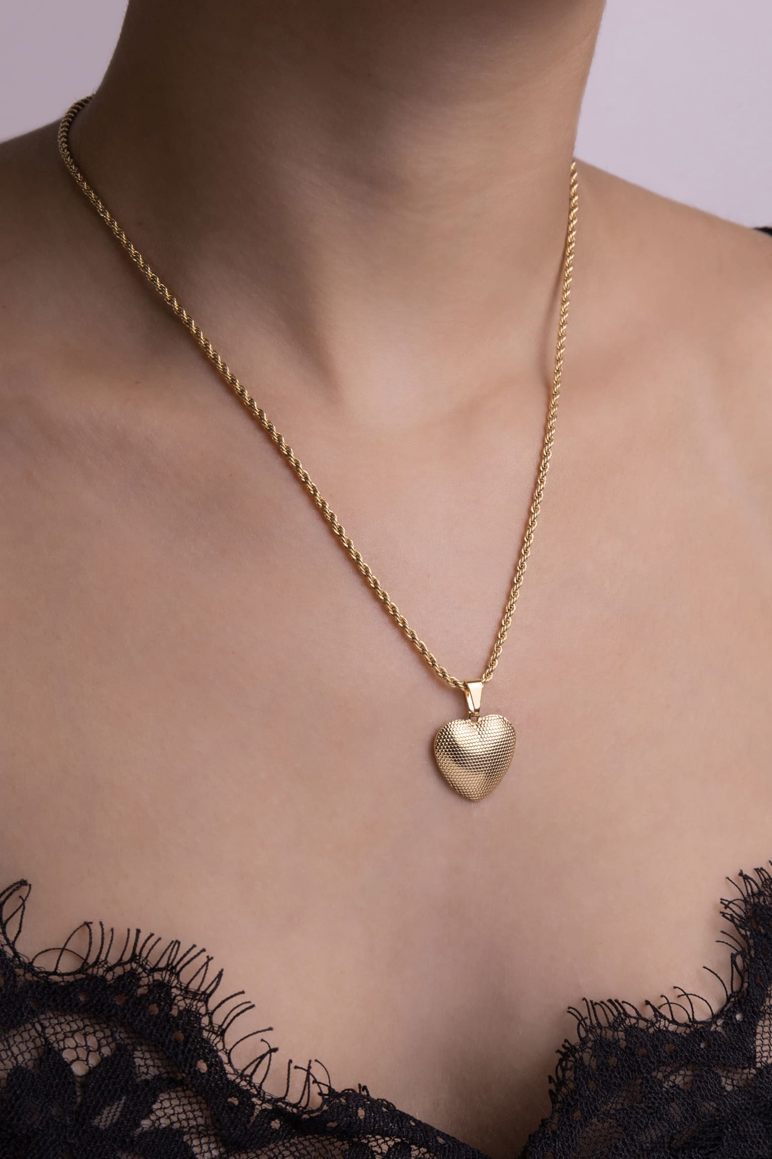 Cadena Lazo en Oro laminado 18k Para Dama