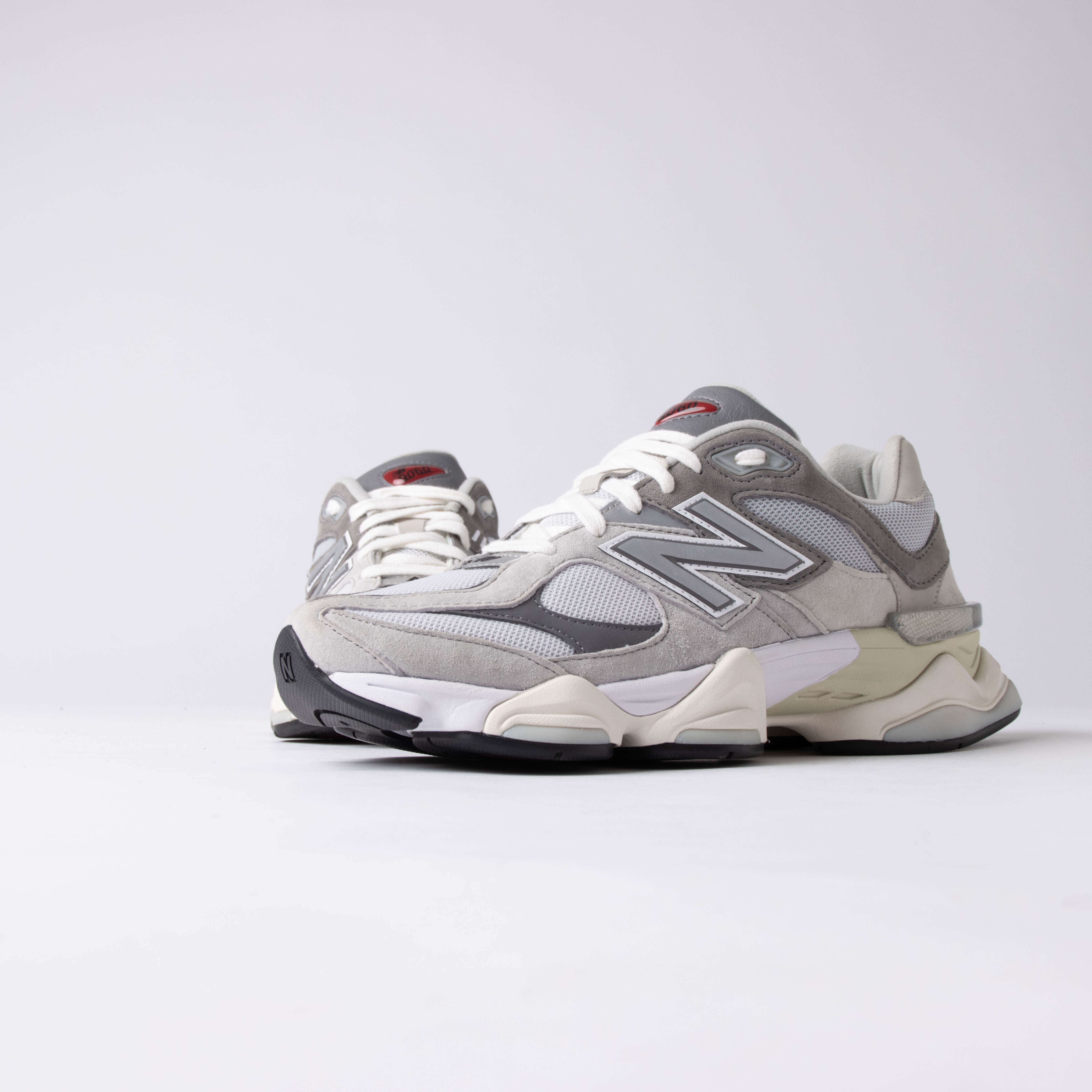 New Balance 9060 Rain Cloud Grey