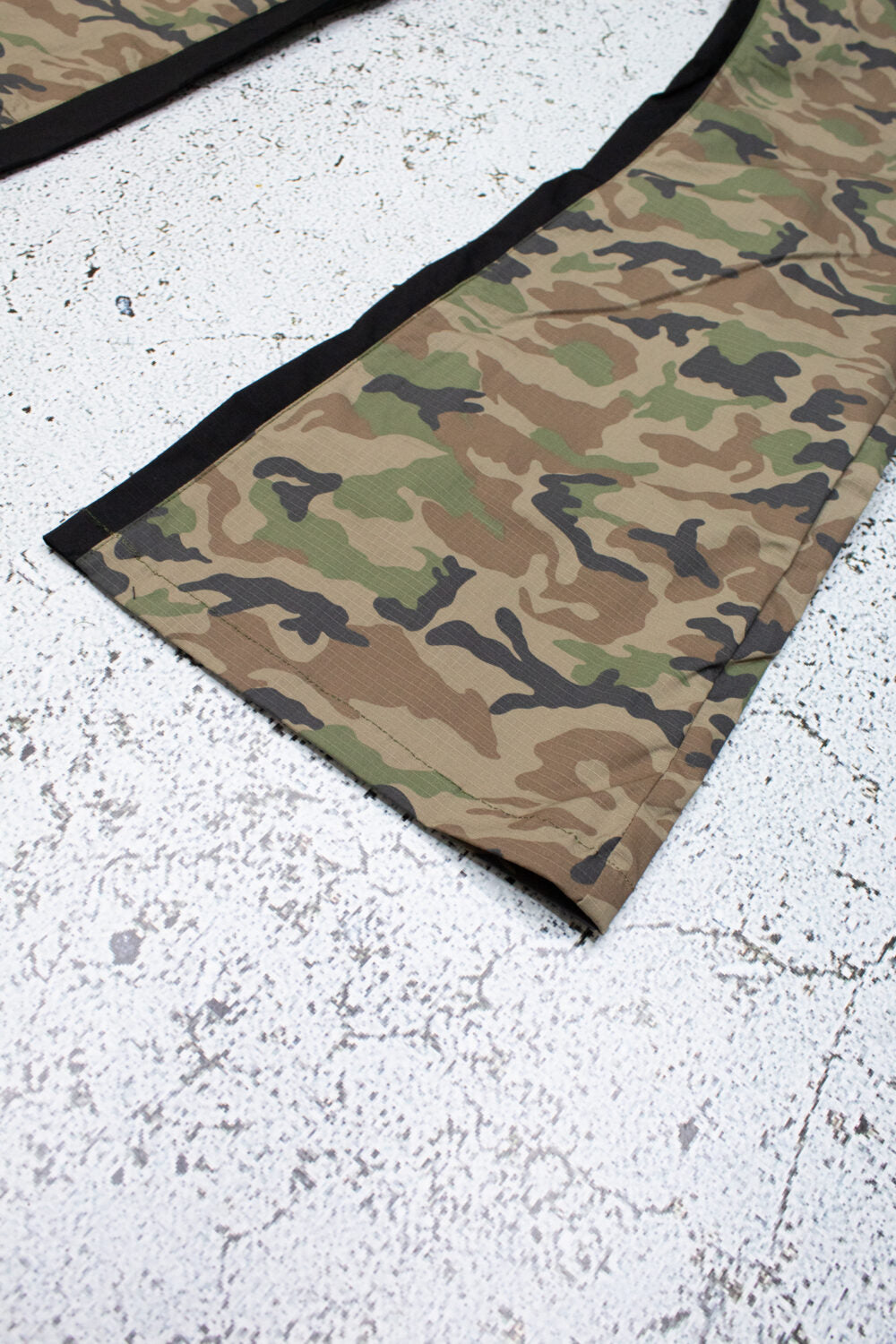 Pantalón Flare Camo Gfe