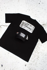 Camiseta Love Is Not Forever