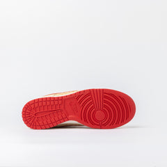Zapatillas Dunk Low Retro SE Strawberry Waffle