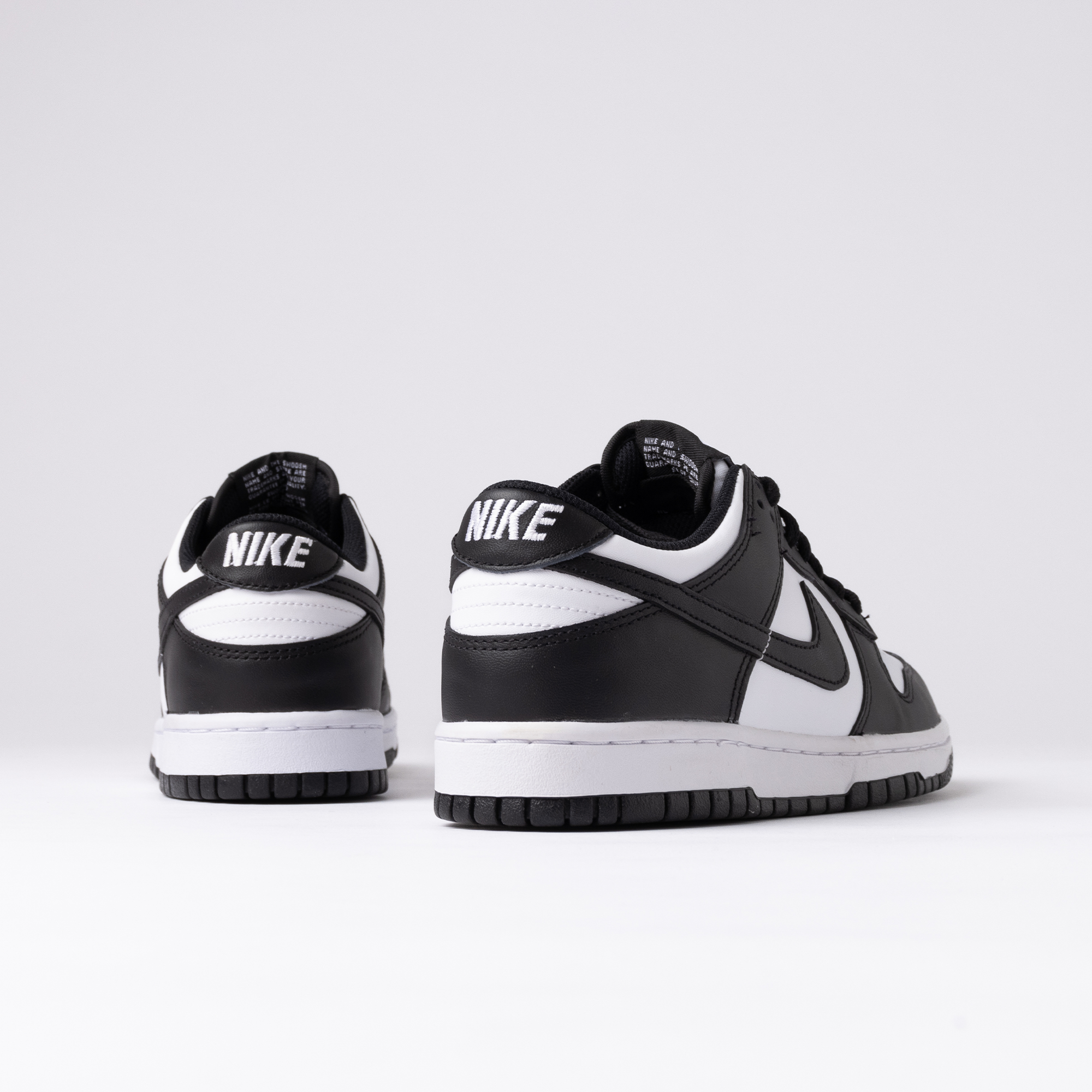 Nike Dunk Low Panda