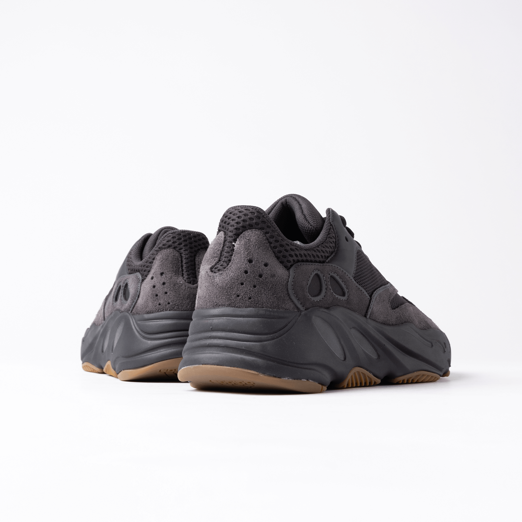 Adidas Yeezy Boost 700 Utility Black