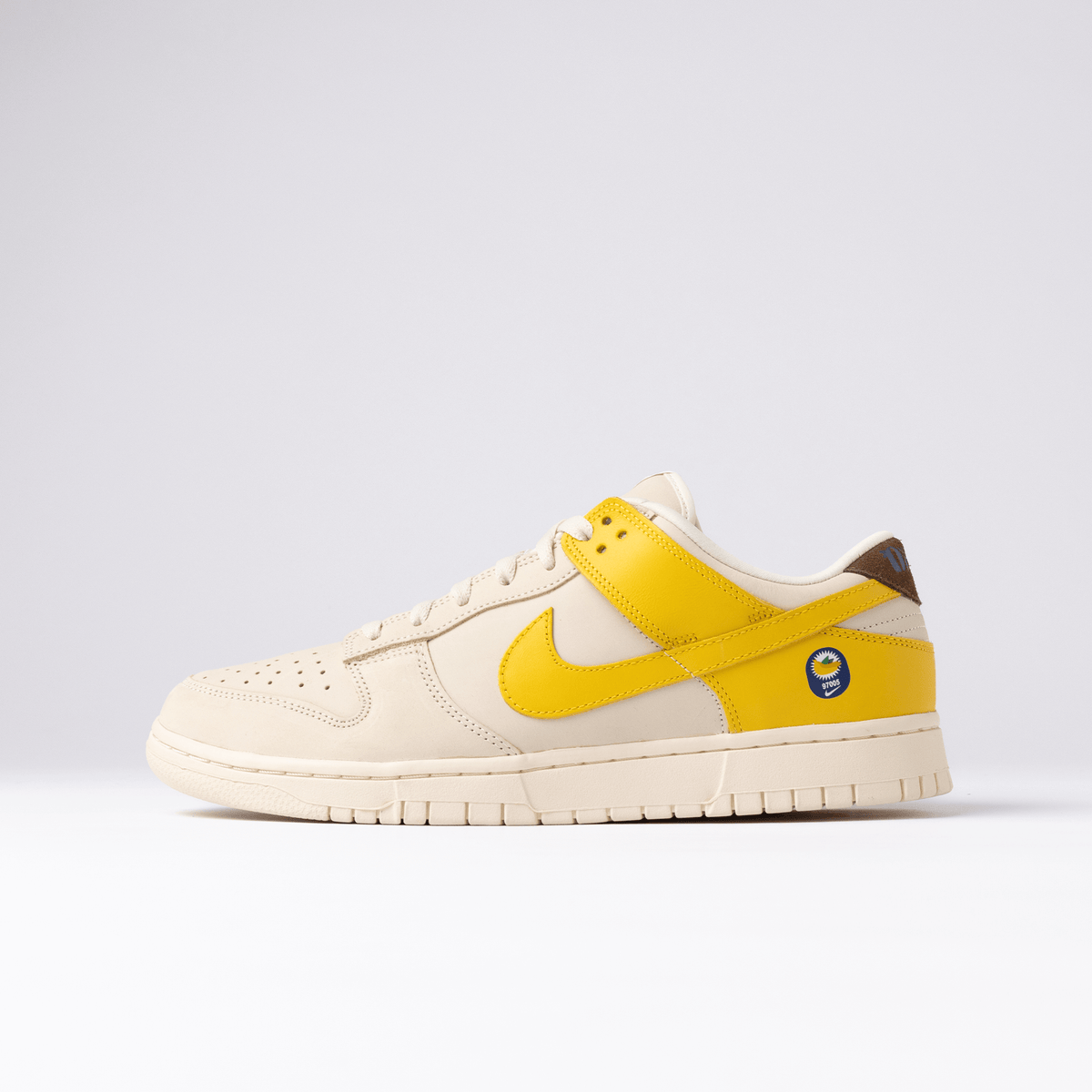Nike Dunk Low LX Banana (Talla de mujer)
