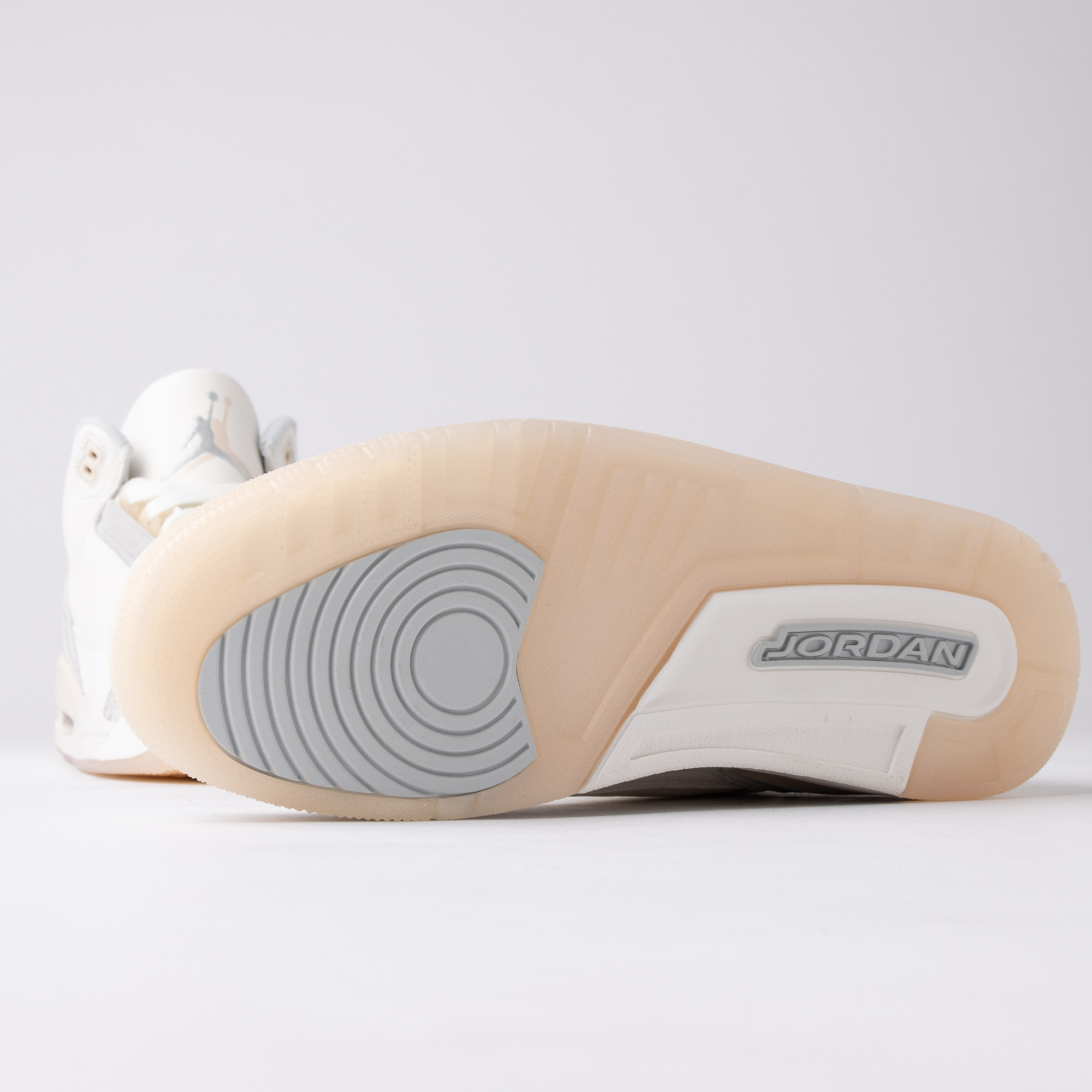 Air Jordan 3 Craft Ivory