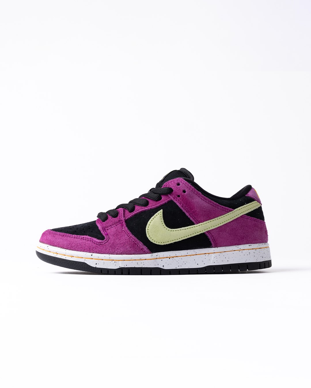 Nike Dunk SB Low Pro ACG 'Terra Red Plum' (Par de Exhibició)